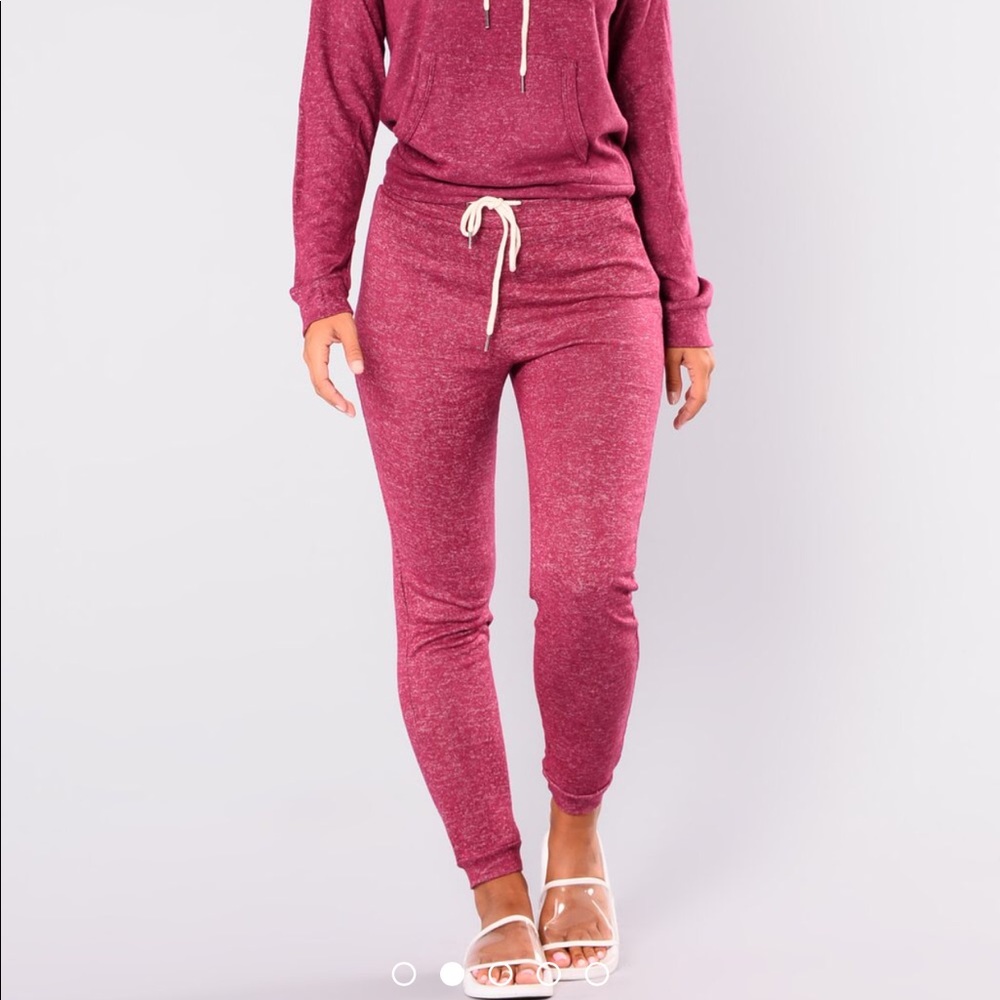 Fashion Nova: Joggers